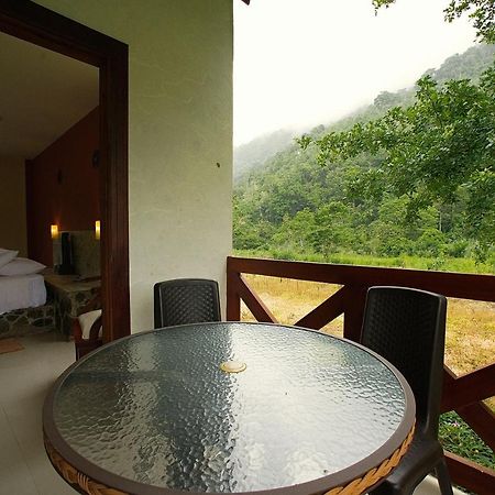 Santval Lodge Bucay Extérieur photo